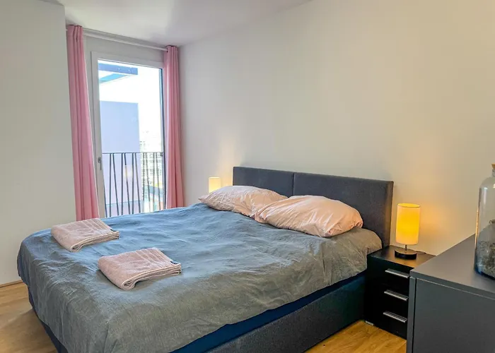 Gemütliche 3sz-wohnung In 1220 Apartamento