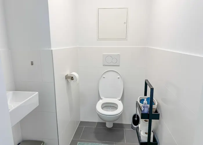 Gemütliche 3sz-wohnung In 1220 Viena